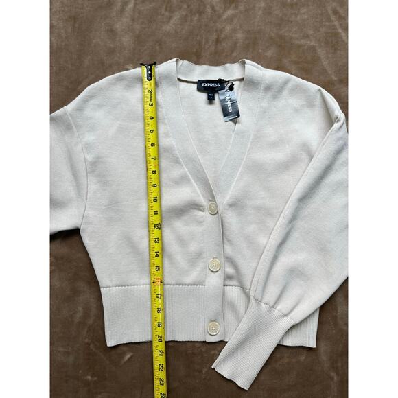 NWT Express Button Front V Neck Viscose Cardigan Sweater Women’s Sz Small Cream‎ - Picture 8 of 8
